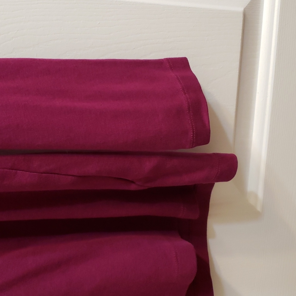 Long sleeved v-neck top - Picture 3 of 5